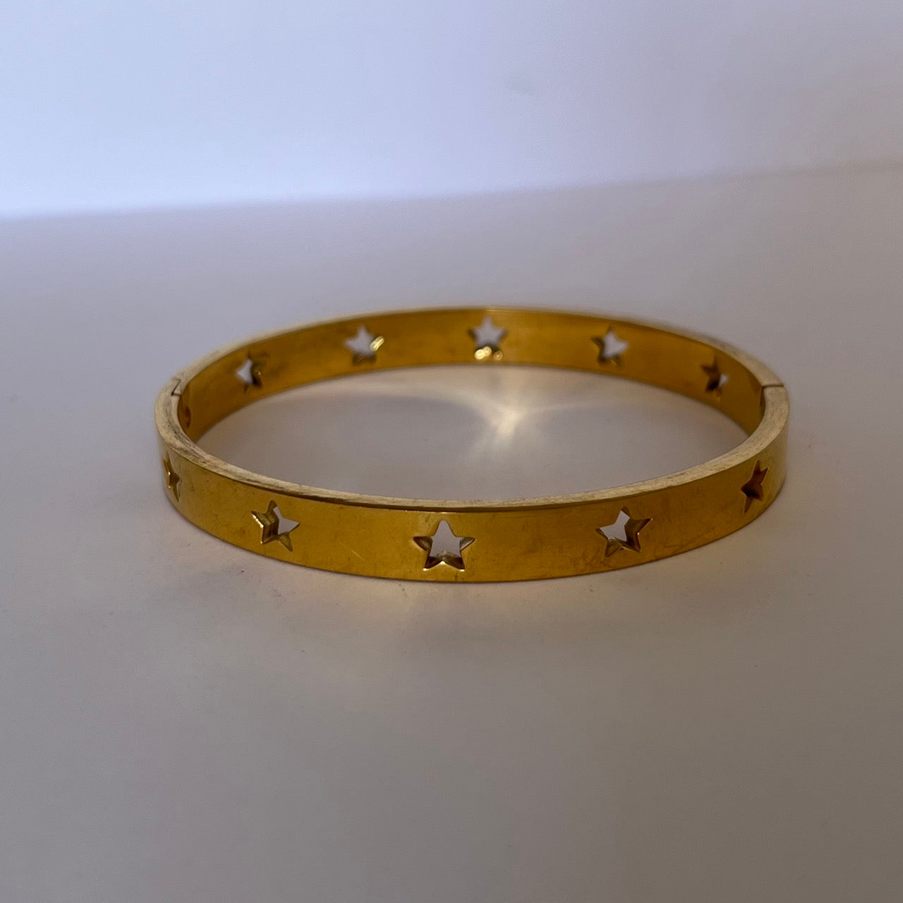 Pulsera esclava estrellita dorada