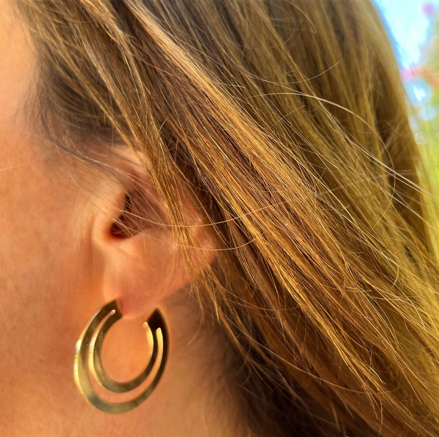 Aros de dos argollas concéntricas dorado de acero quirúrgico