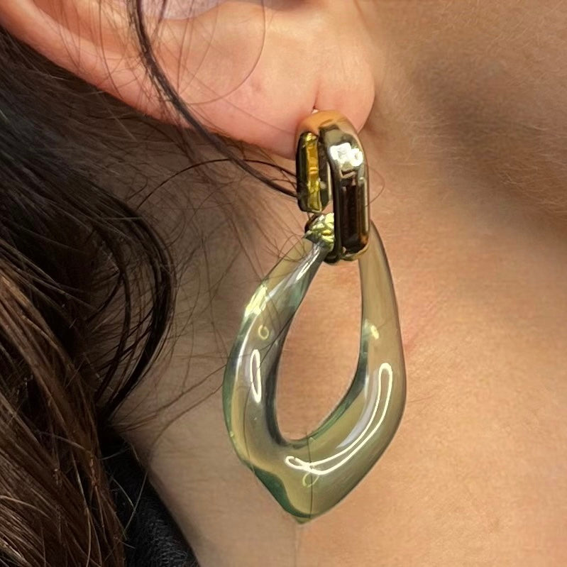 Aros lágrima transparentes verde de resina