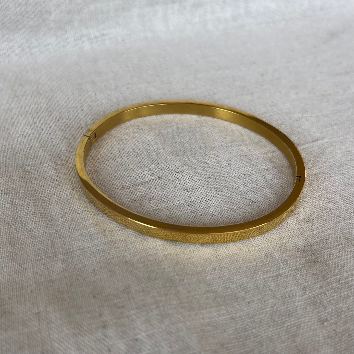 ESCLAVA ORO