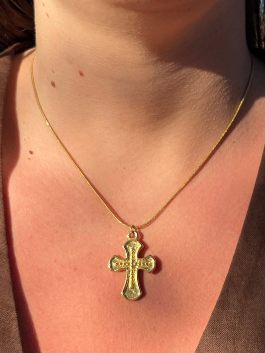 COLLAR CRUZ DE MALTA ORO